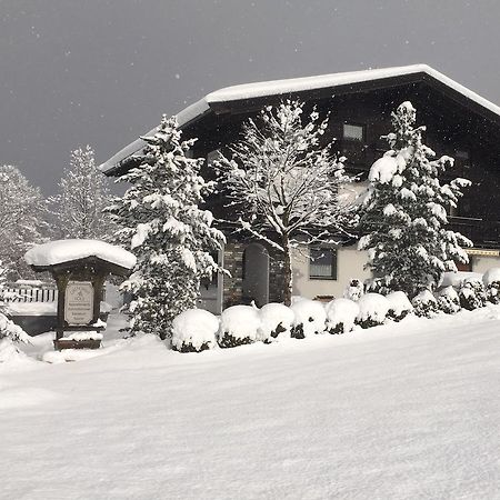 Gaestehaus Hoelzl Itter Bagian luar foto
